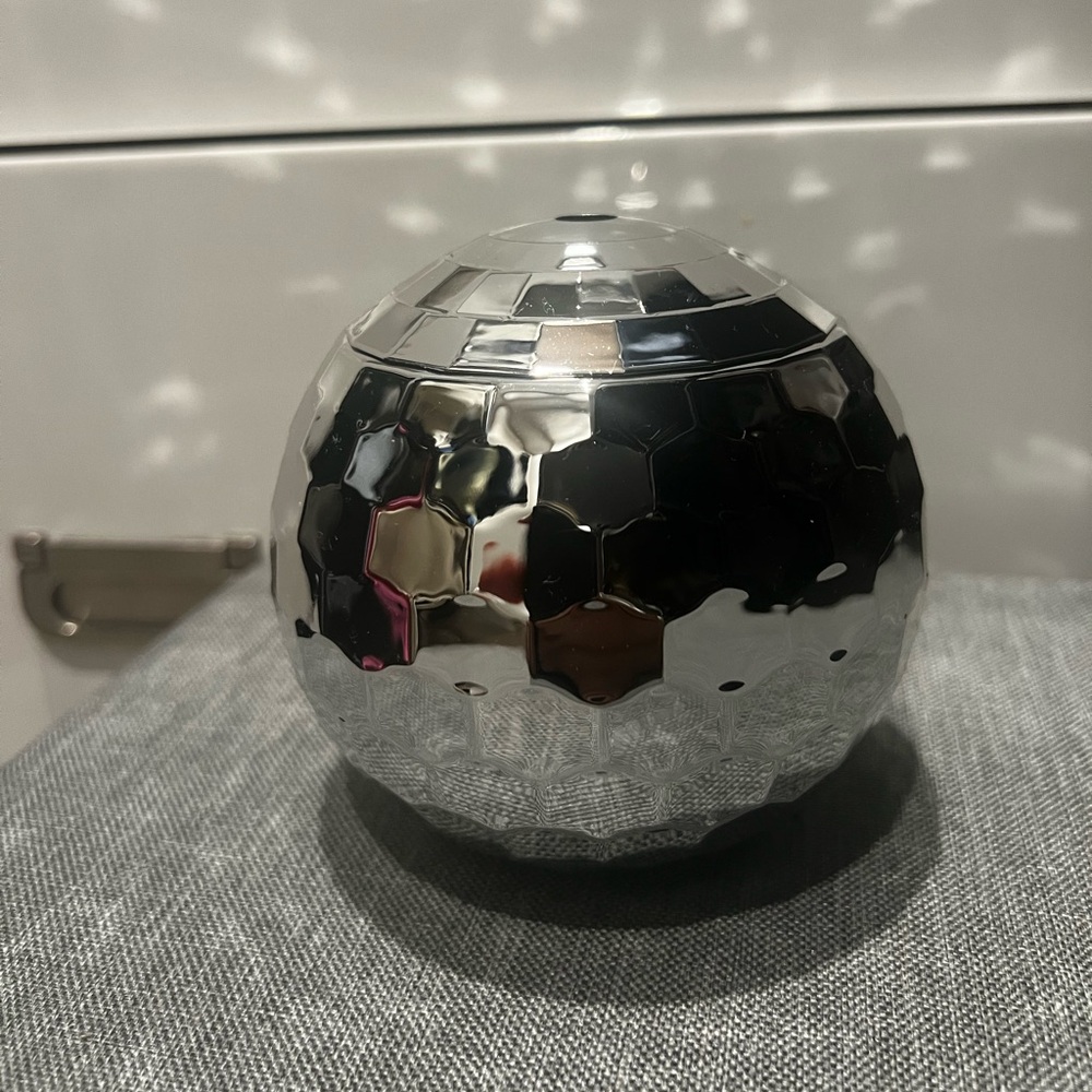 Disco ball cups